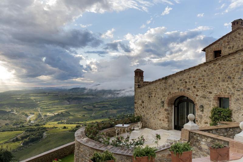 Castello Di Velona, Resort Thermal Spa & Winery Montalcino Ngoại thất bức ảnh